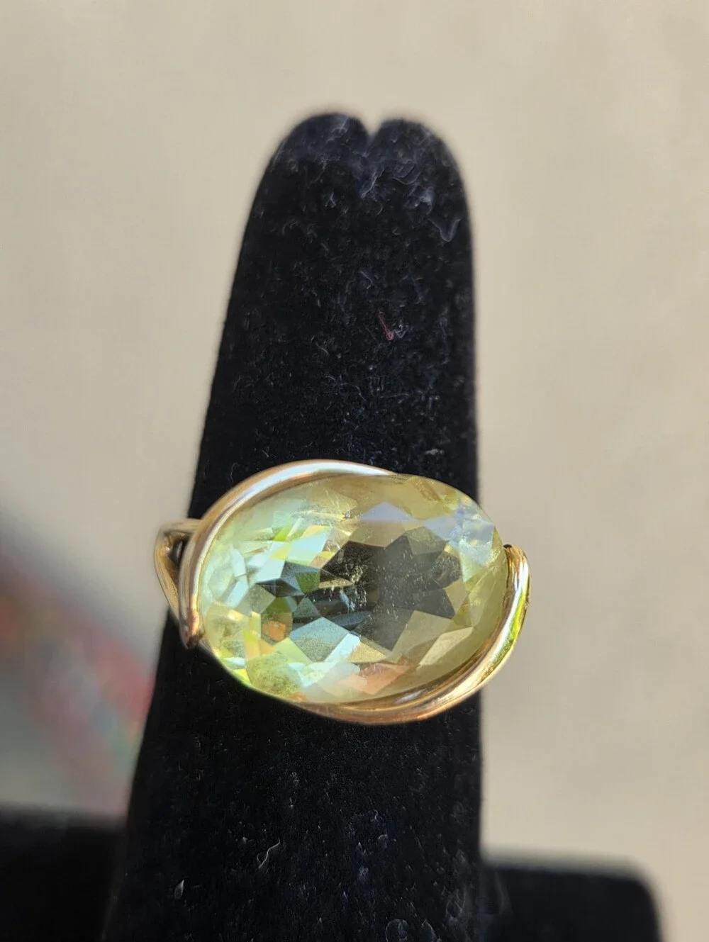 14k Gold Lemon Quartz Ring Sz 6